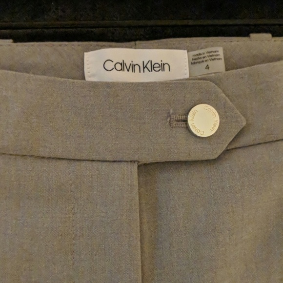 Light Grey Size 4 Calvin Klein Suit - Picture 3 of 7